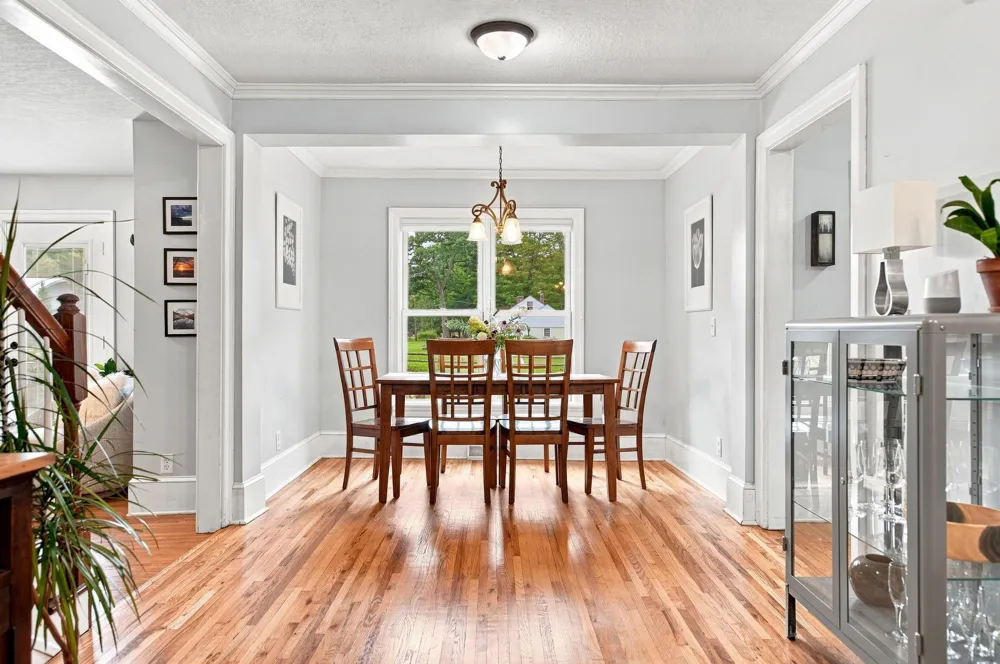 406 Maple Street Taylors Falls, MN 55084