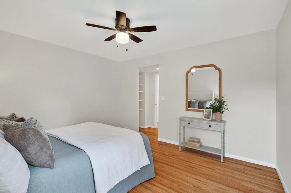 1325 Flag Avenue S Saint Louis Park, MN 55426
