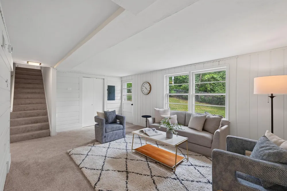 1325 Flag Avenue S Saint Louis Park, MN 55426