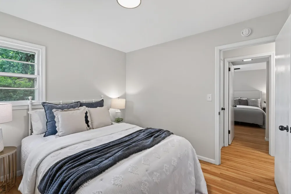 1325 Flag Avenue S Saint Louis Park, MN 55426