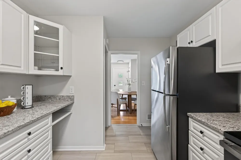 1325 Flag Avenue S Saint Louis Park, MN 55426