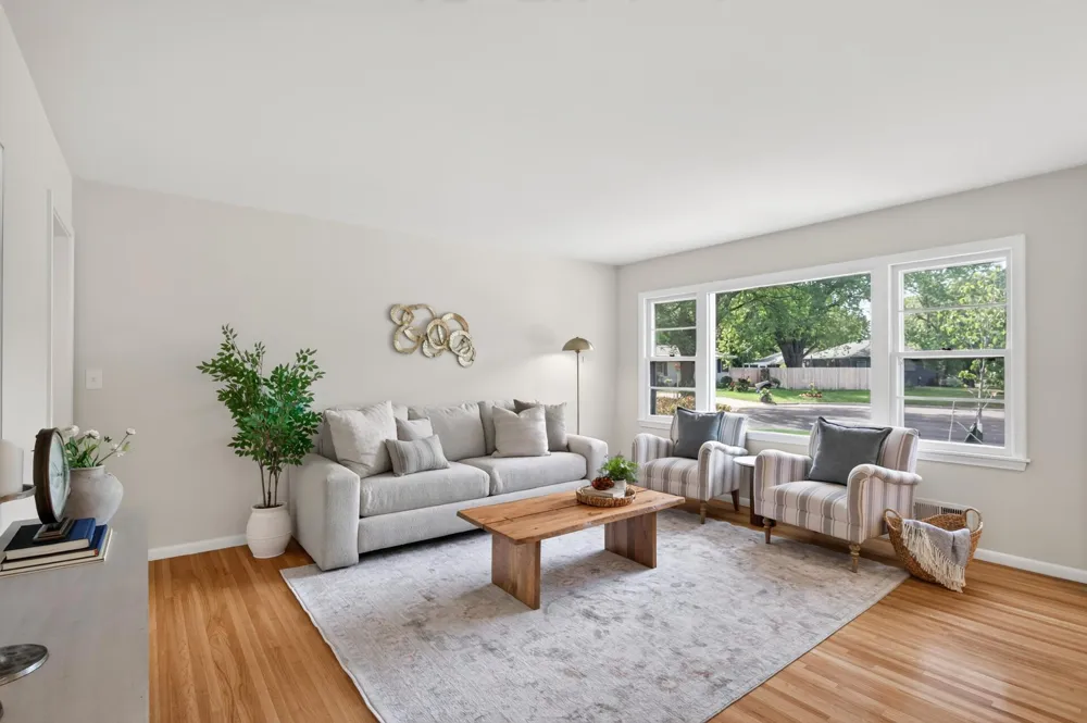 1325 Flag Avenue S Saint Louis Park, MN 55426