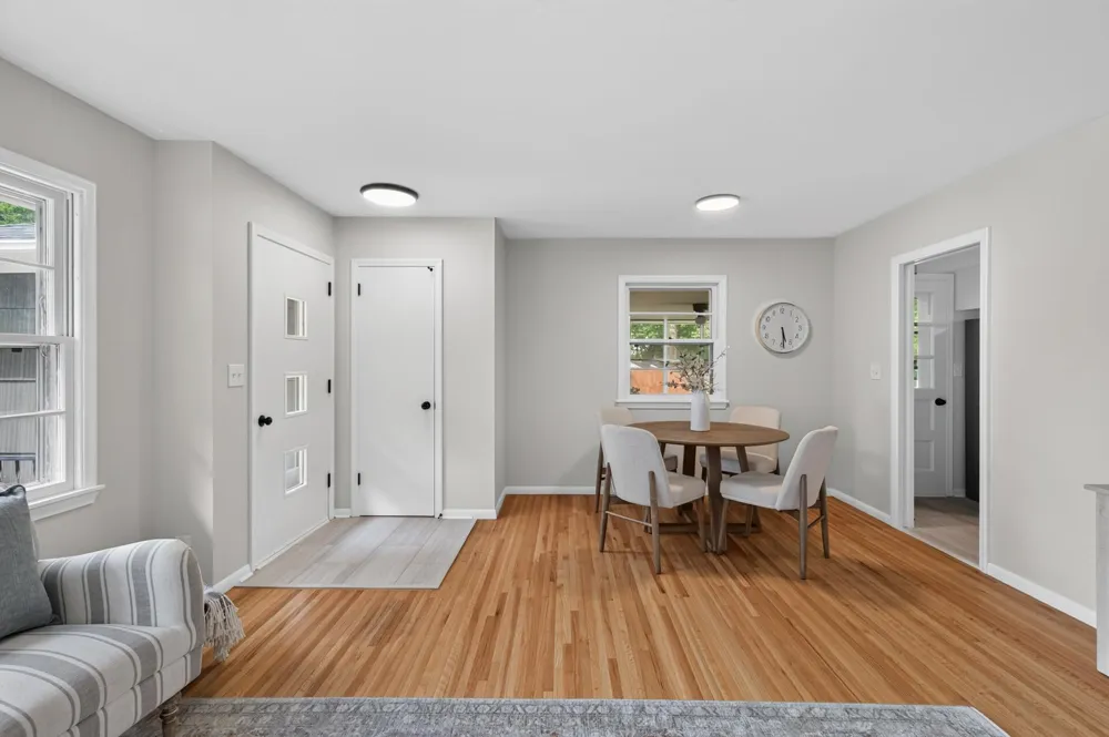 1325 Flag Avenue S Saint Louis Park, MN 55426