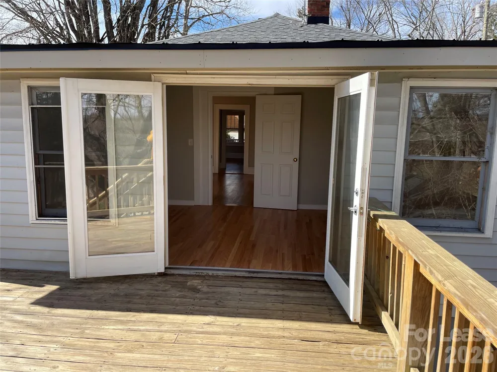 41 Blue Ridge Avenue Asheville, NC 28806