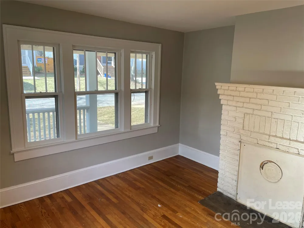 41 Blue Ridge Avenue Asheville, NC 28806