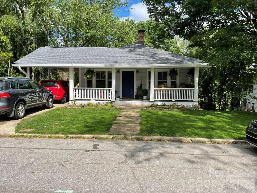 41 Blue Ridge Avenue Asheville, NC 28806