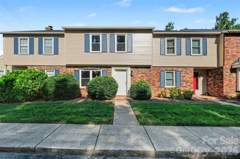 2705 Center Street #2