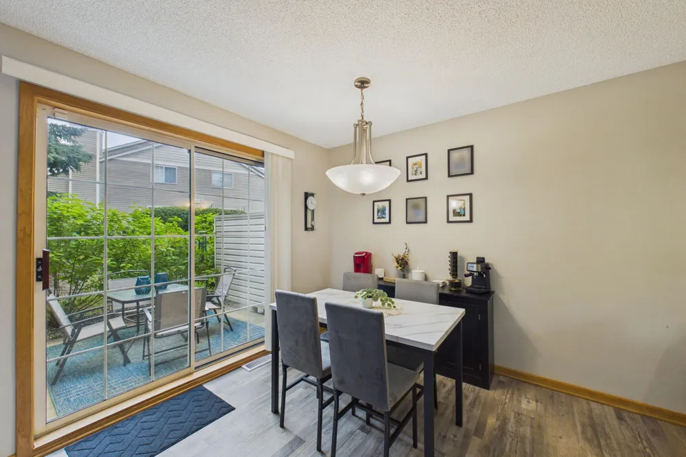 5965 Wedgewood Lane #55 Plymouth, MN 55446