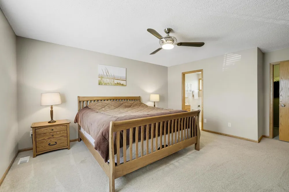 19951 Excelsior Lane Farmington, MN 55024