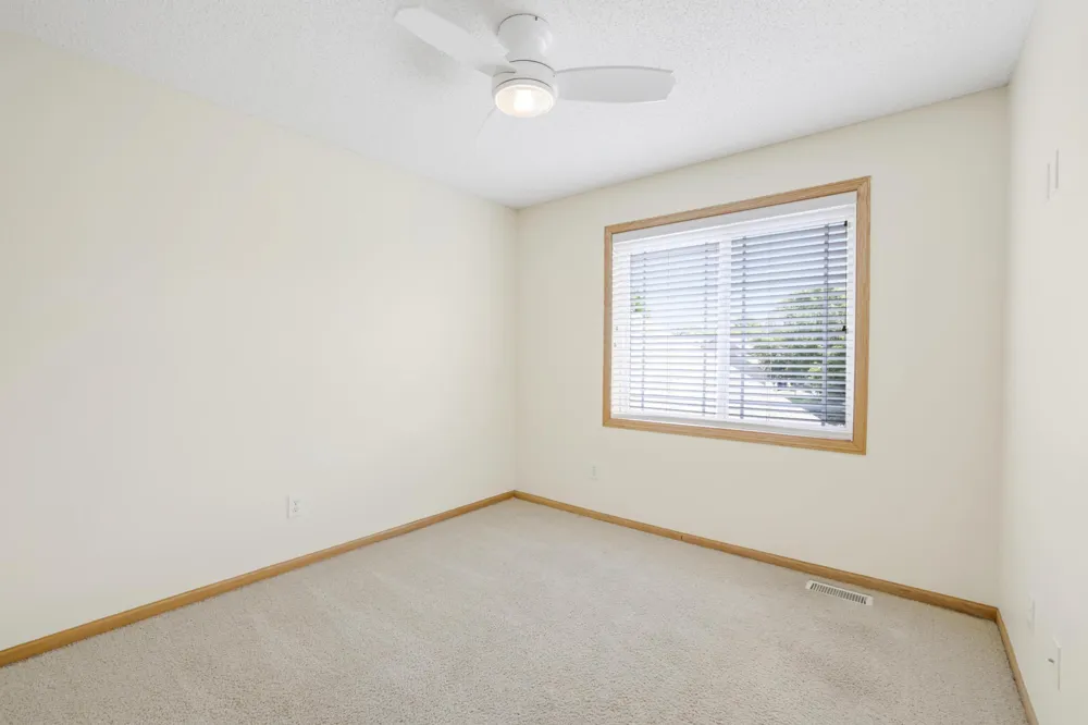 19951 Excelsior Lane Farmington, MN 55024