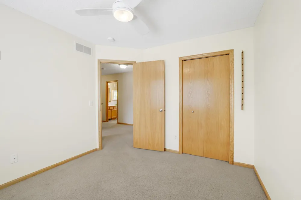 19951 Excelsior Lane Farmington, MN 55024