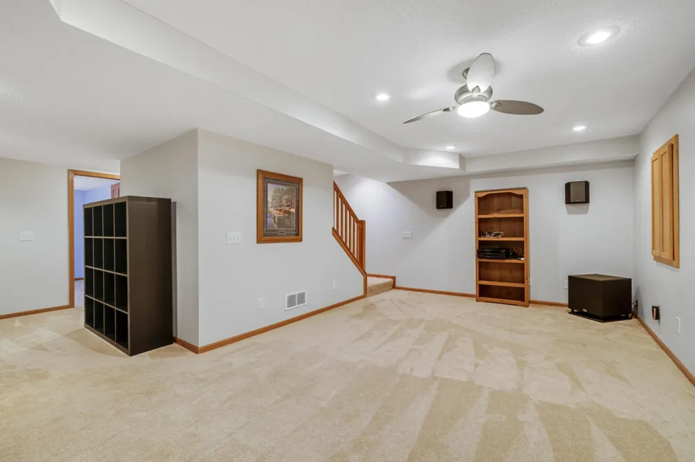 19951 Excelsior Lane Farmington, MN 55024