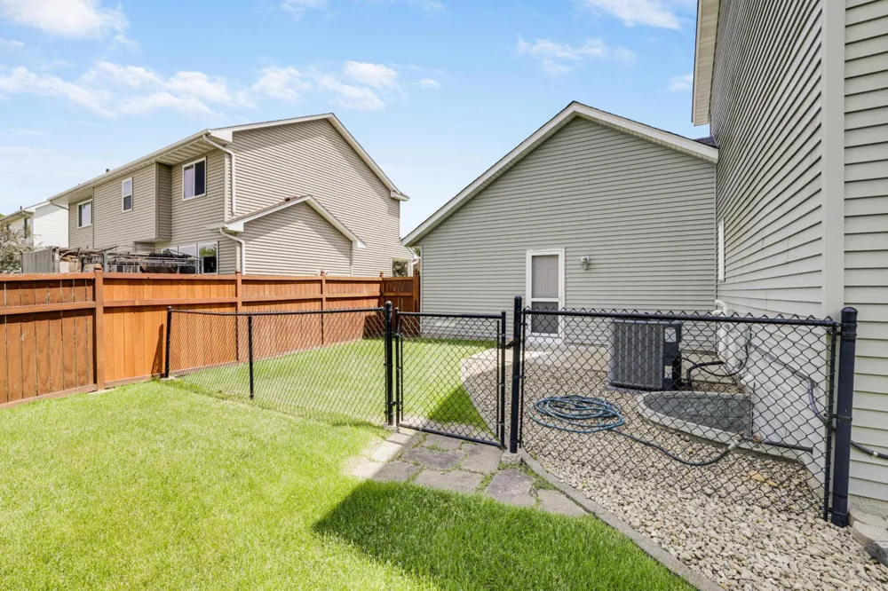 19951 Excelsior Lane Farmington, MN 55024