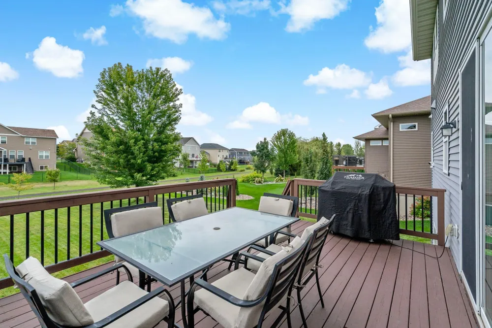 18838 Iden Avenue Lakeville, MN 55044