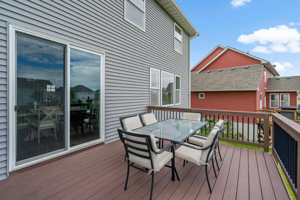 18838 Iden Avenue Lakeville, MN 55044