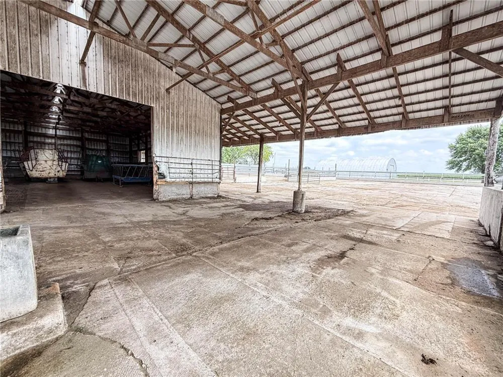 16002 Hwy 71 South Blomkest, MN 56216