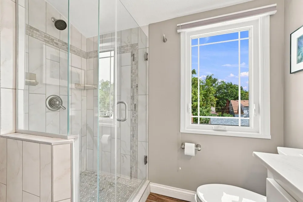 3410 Zenith Avenue Robbinsdale, MN 55422