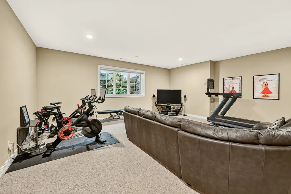 1210 Grey Fox Avenue SW Rochester, MN 55902