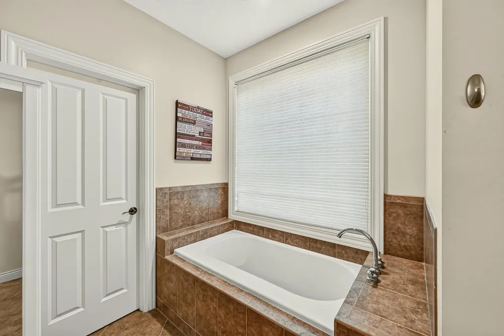 1210 Grey Fox Avenue SW Rochester, MN 55902