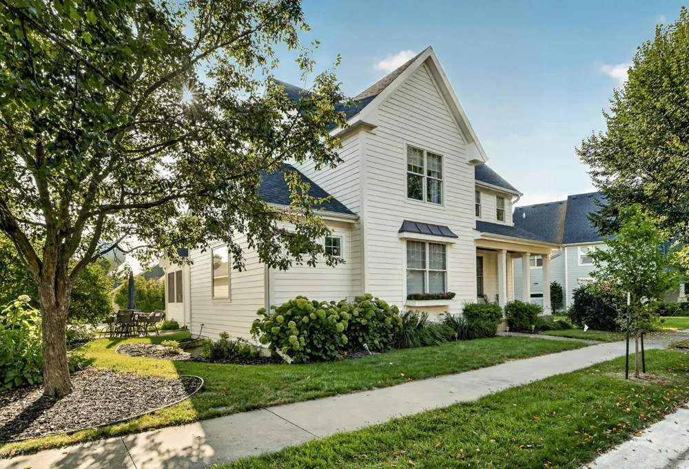 1210 Grey Fox Avenue SW Rochester, MN 55902