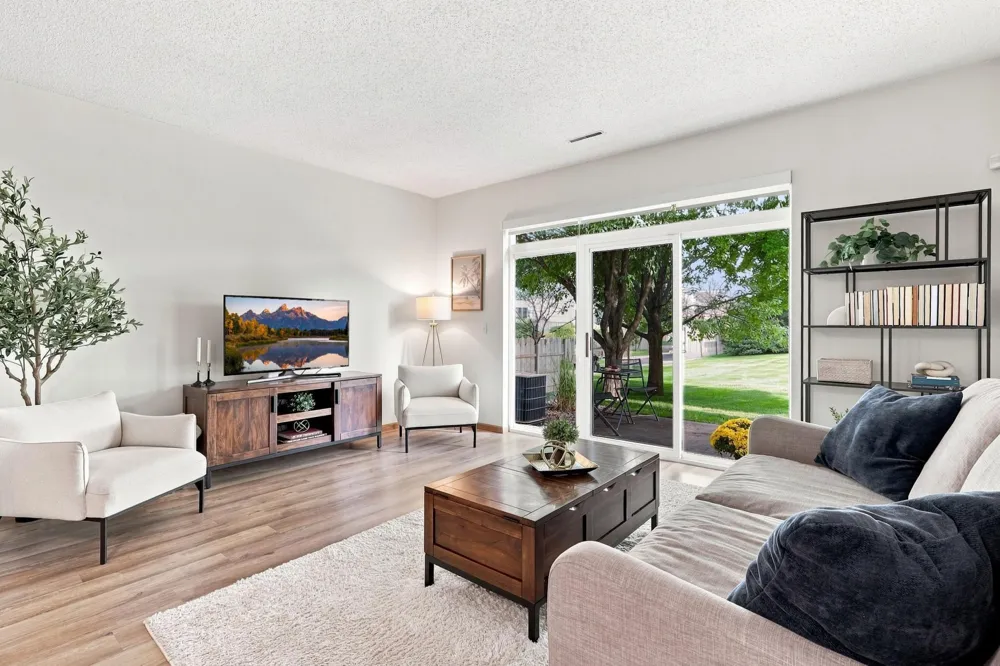 789 Providence Drive Shakopee, MN 55379