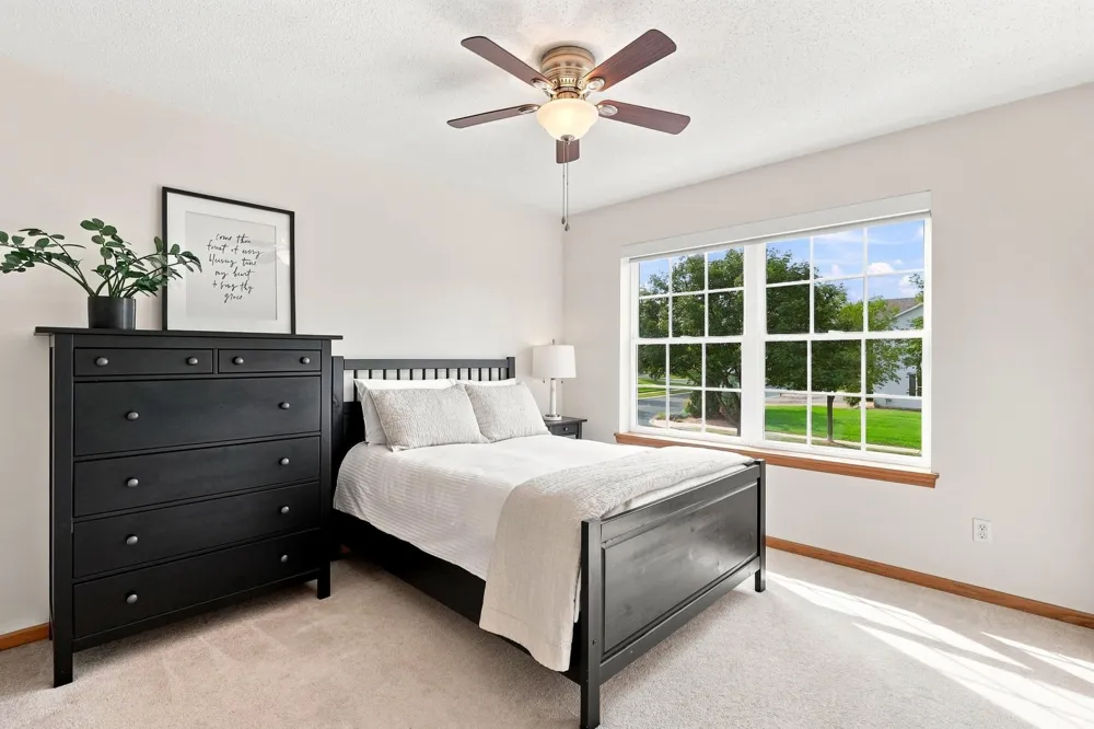 789 Providence Drive Shakopee, MN 55379