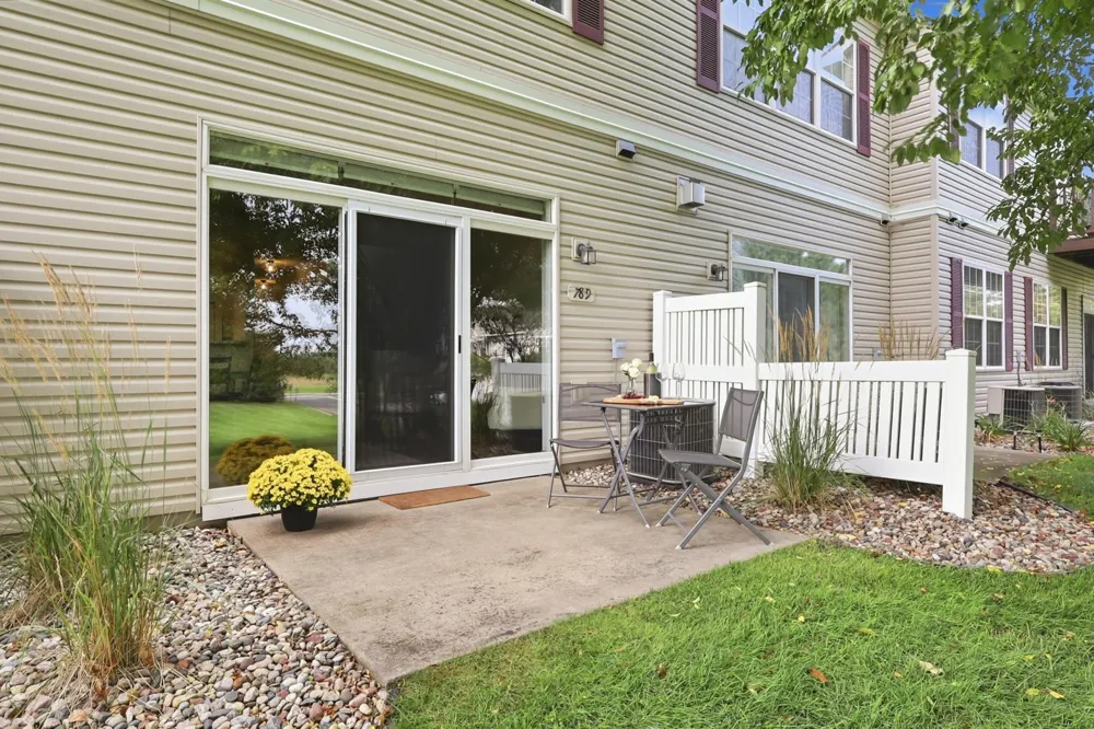 789 Providence Drive Shakopee, MN 55379