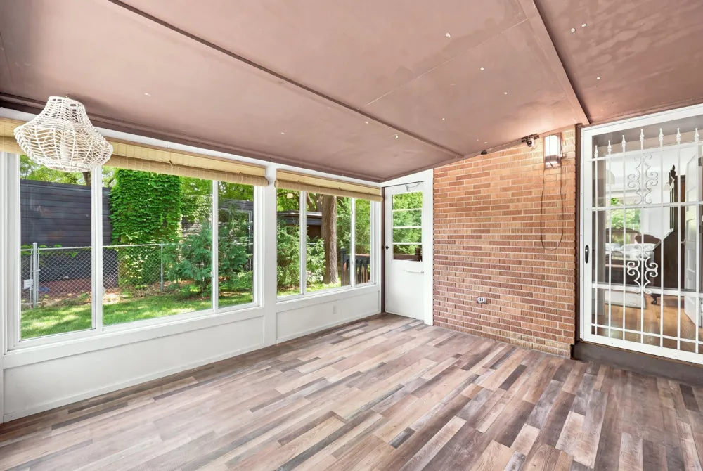 205 Lake Street SW Hutchinson, MN 55350
