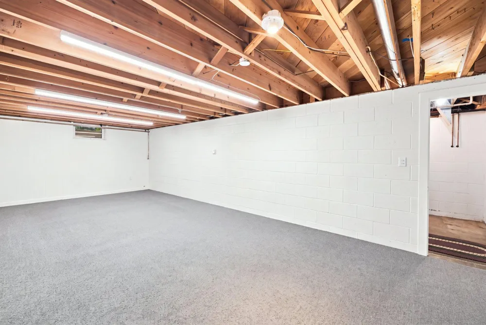 205 Lake Street SW Hutchinson, MN 55350