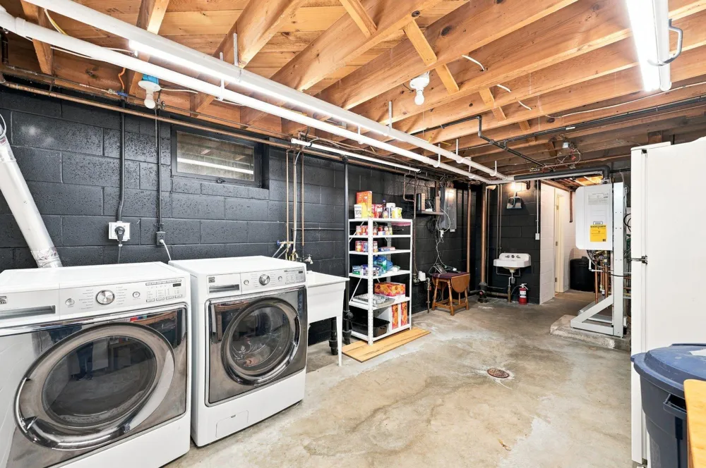 205 Lake Street SW Hutchinson, MN 55350