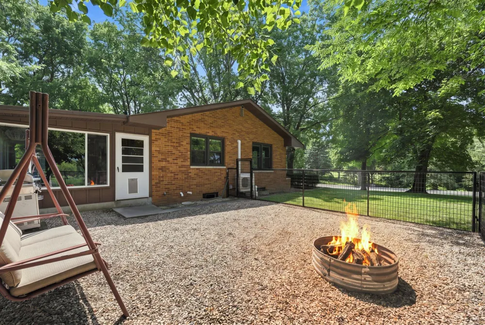 205 Lake Street SW Hutchinson, MN 55350