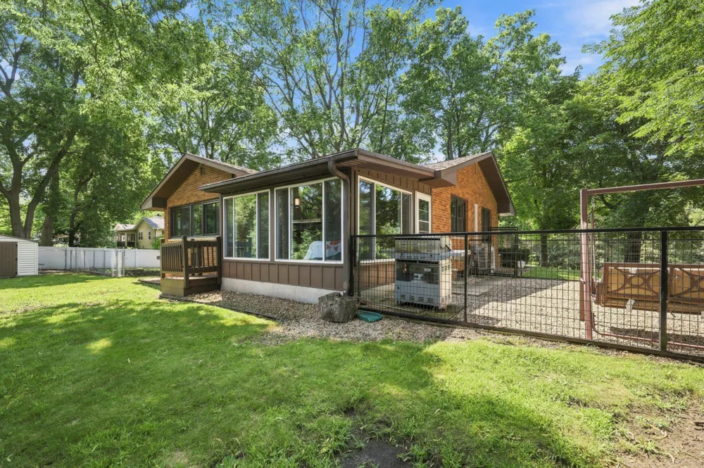 205 Lake Street SW Hutchinson, MN 55350