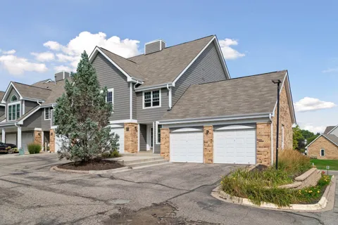 6155 Chasewood Parkway #201