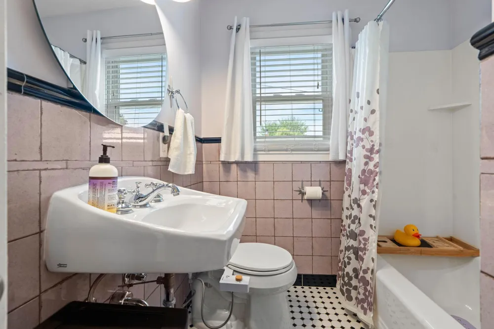 3017 Edgewood Avenue S Saint Louis Park, MN 55426