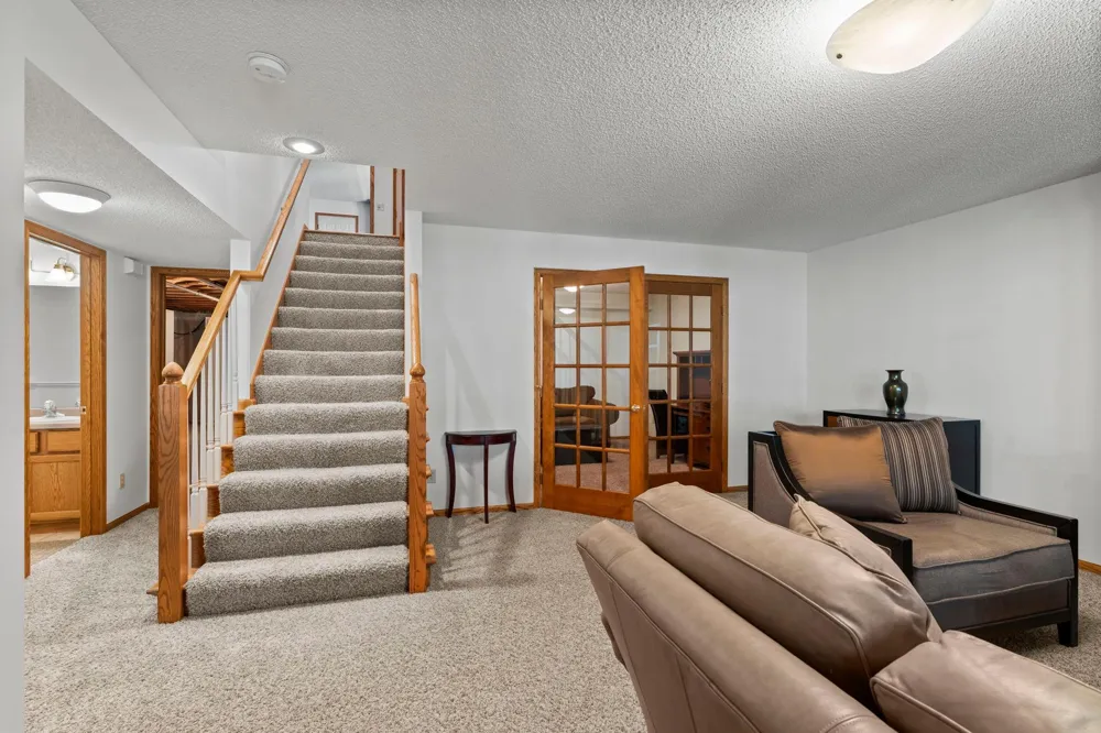 2996 Highcourte Roseville, MN 55113