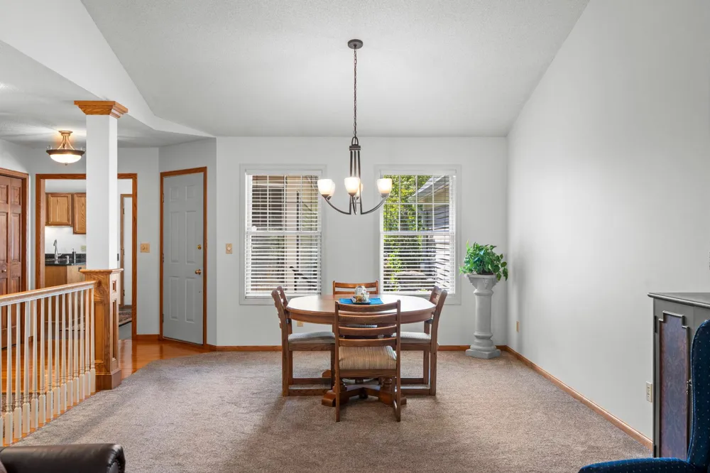 2996 Highcourte Roseville, MN 55113