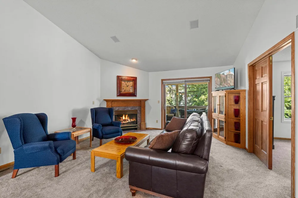 2996 Highcourte Roseville, MN 55113