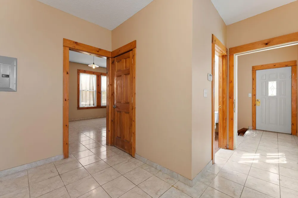 1064 Magnolia Avenue E #2 Saint Paul, MN 55106