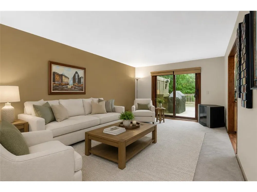 10250 Berkshire Road Bloomington, MN 55437