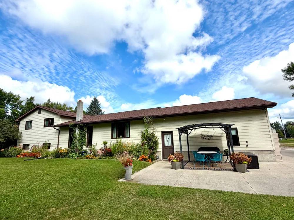 40624 Highway 11 Roseau, MN 56751
