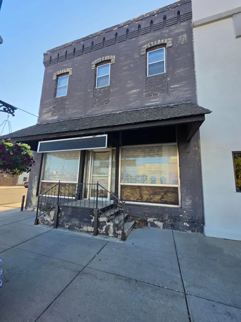 301 Degraff Avenue