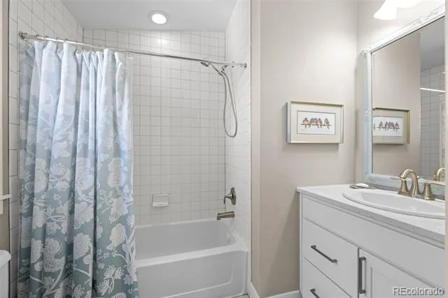 4979 Valentia Street Denver, CO 80238