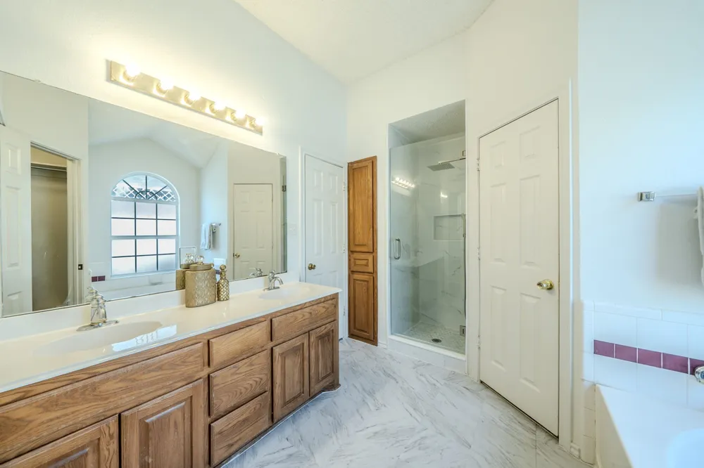 32 Atlantic Avenue Midlothian, TX 76065