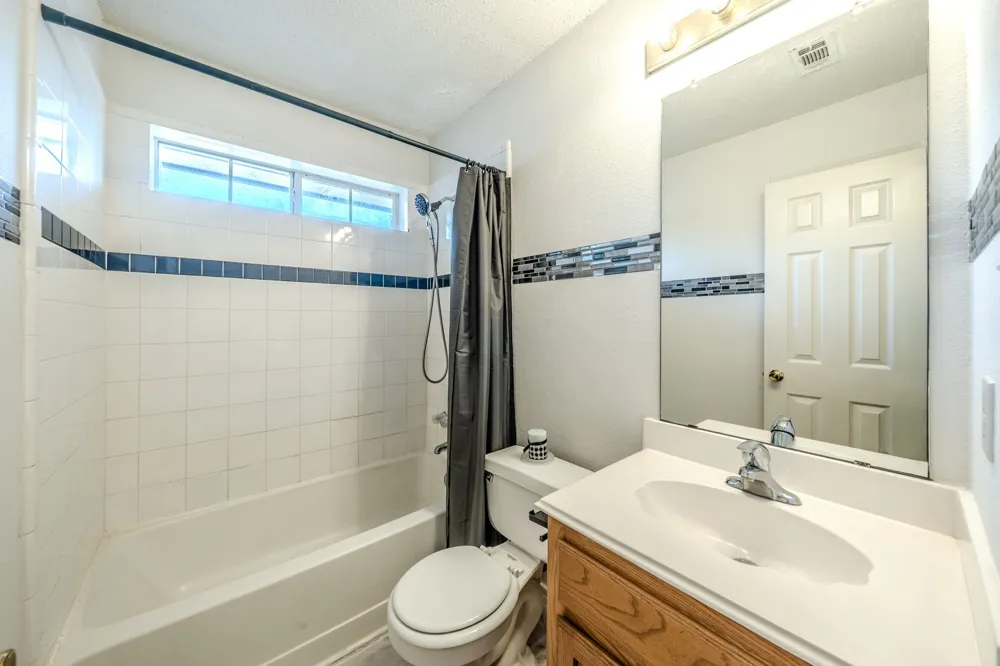32 Atlantic Avenue Midlothian, TX 76065