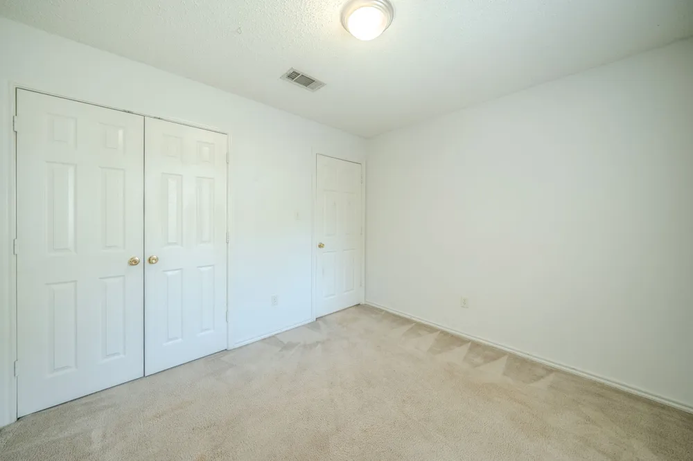 32 Atlantic Avenue Midlothian, TX 76065