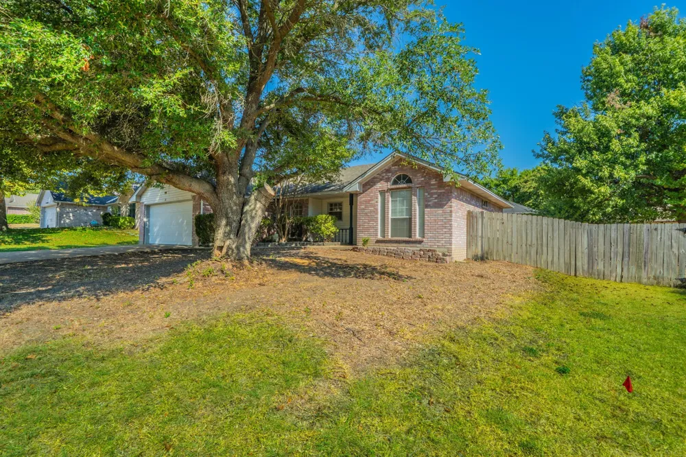 32 Atlantic Avenue Midlothian, TX 76065