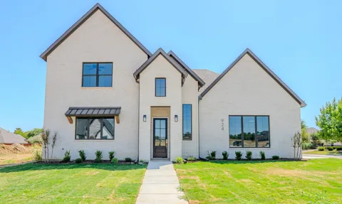 924 Claystone Ridge Drive