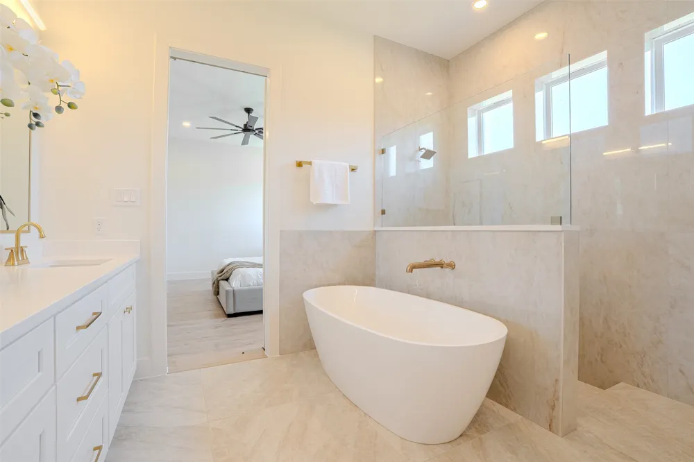 924 Claystone Ridge Drive Fort Worth, TX 76028