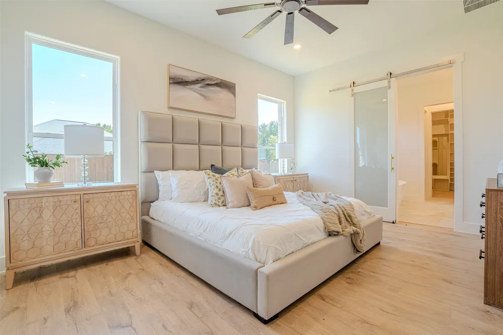 924 Claystone Ridge Drive Fort Worth, TX 76028