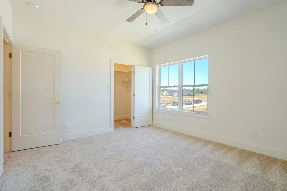 924 Claystone Ridge Drive Fort Worth, TX 76028